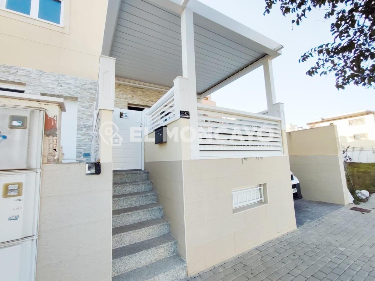 Сasa en Guardamar del Segura, Alicante, España 3 dormitorios, 90 m2 No. 149105