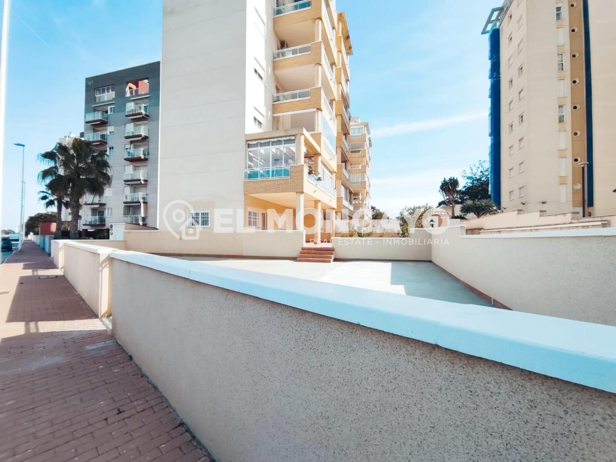 Apartment in Guardamar del Segura, Alicante, Spain 2 bedrooms, 79 sq.m. No. 149104