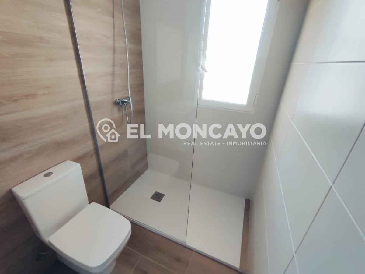 Apartment in Guardamar del Segura, Alicante, Spain 2 bedrooms, 79 sq.m. No. 149104