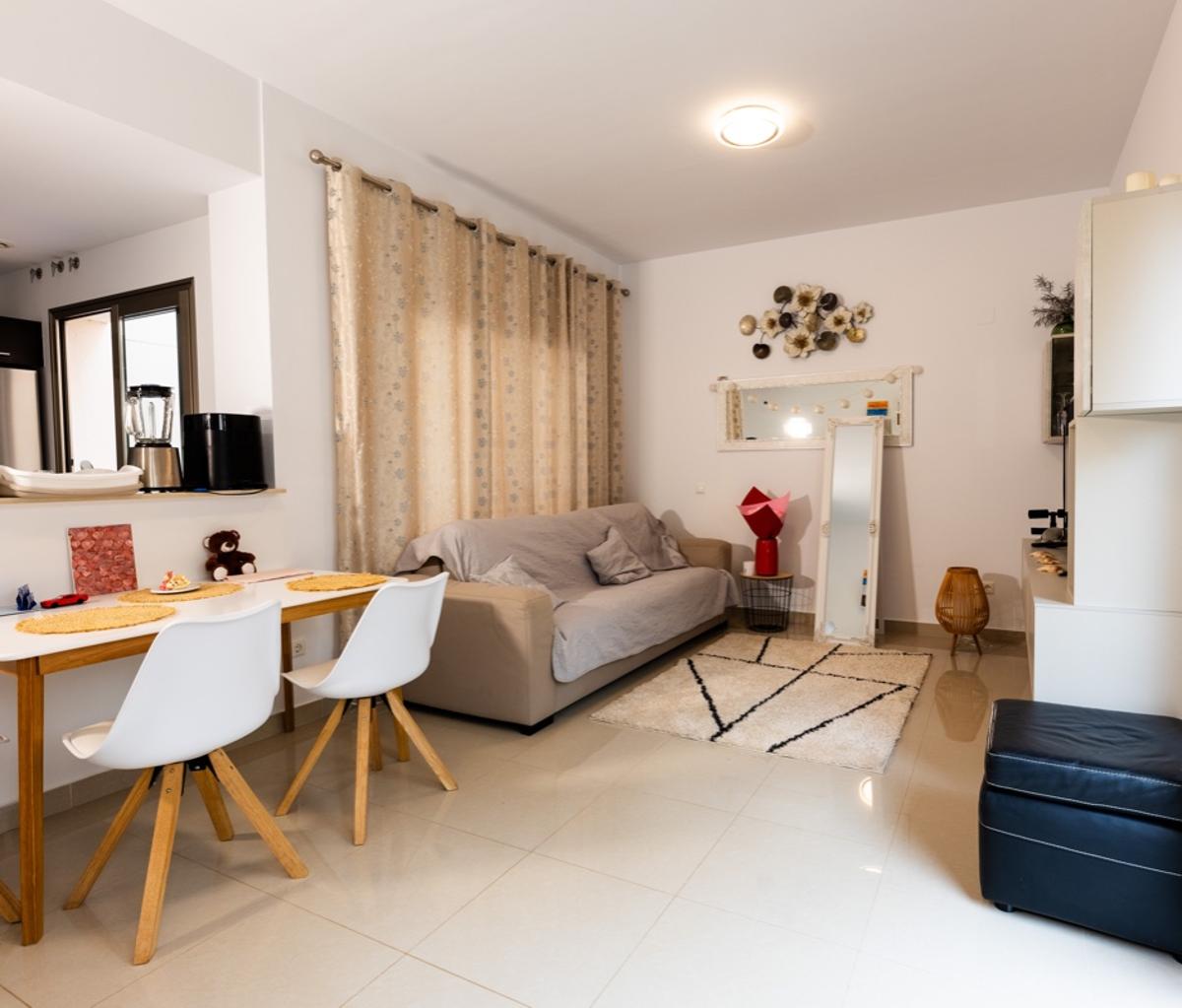 Radhus i Punta Prima, Alicante, Spanien 3 sovrum, 107 kvm. Nr. 149106