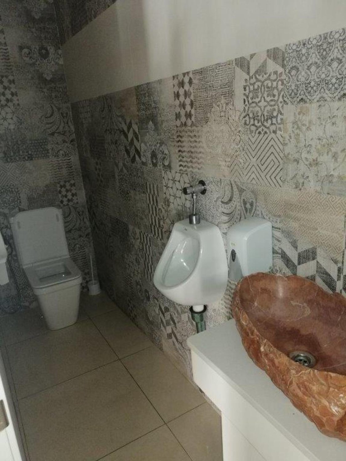 Propiedad comercial en Guardamar del Segura, Alicante, España 101 m2 No. 149108