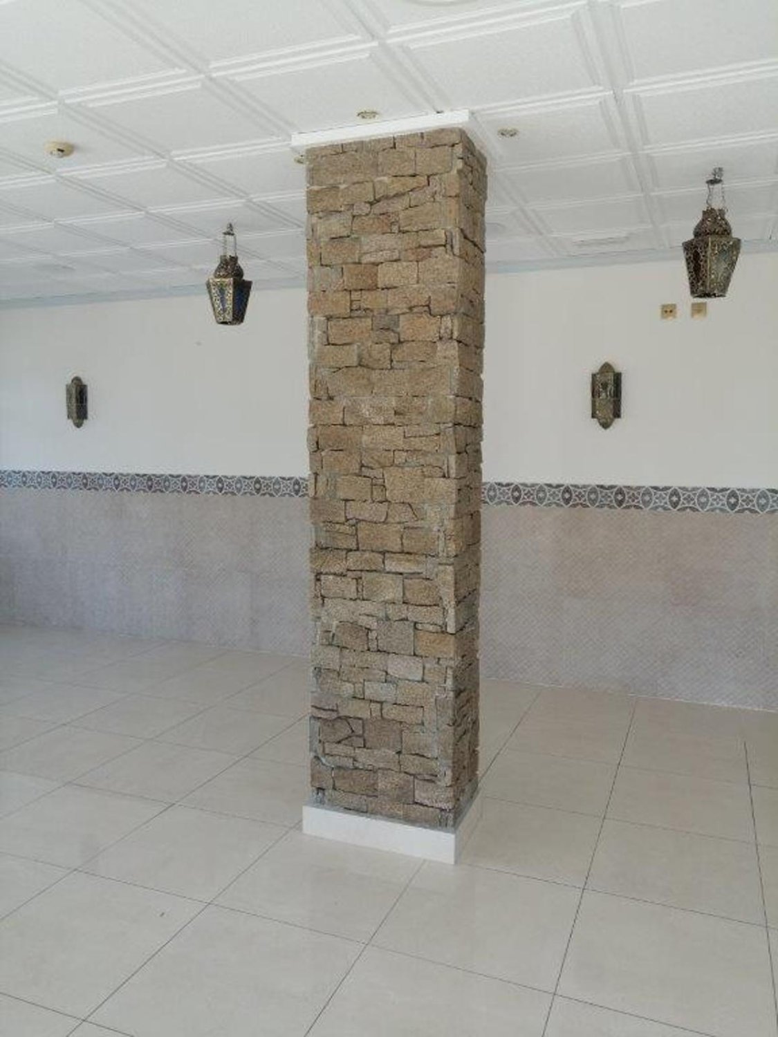 Propiedad comercial en Guardamar del Segura, Alicante, España 101 m2 No. 149108