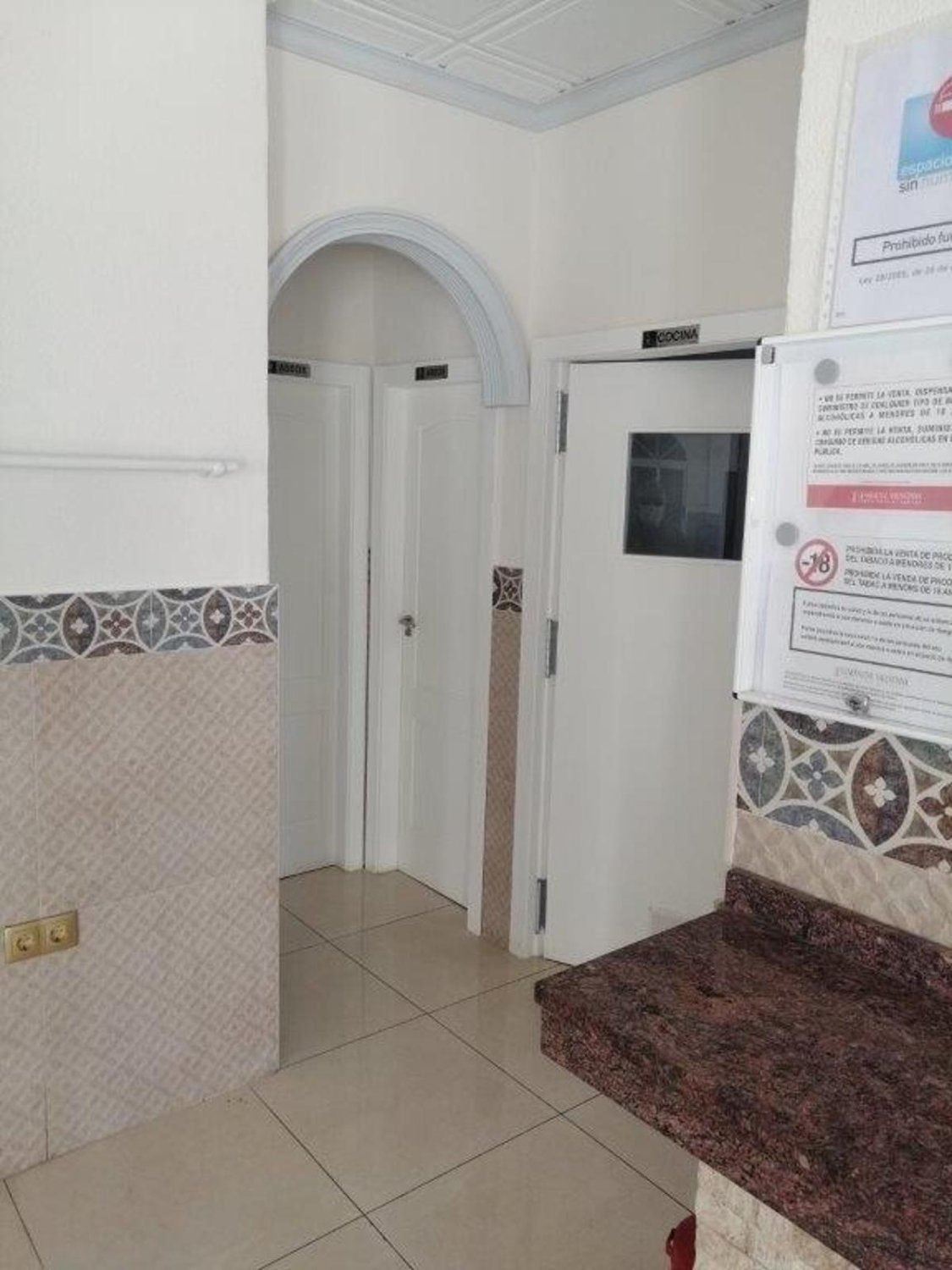 Propiedad comercial en Guardamar del Segura, Alicante, España 101 m2 No. 149108