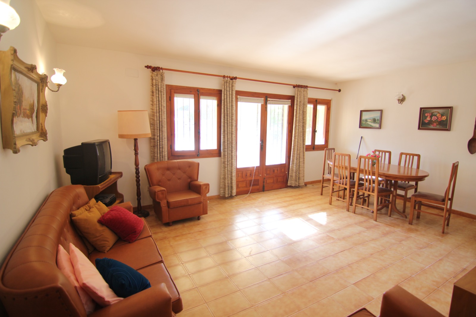 Villa i Calpe, Alicante, Spanien 4 sovrum, 229 kvm. Nr. 106997