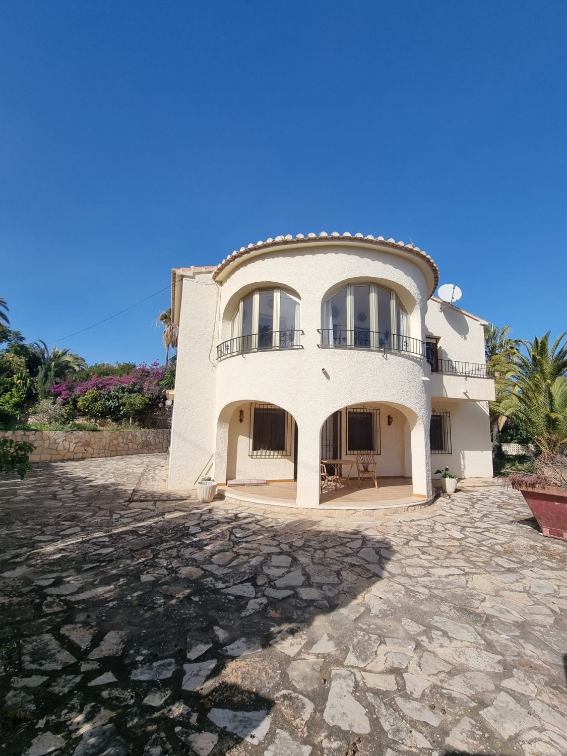 Villa i Calpe, Alicante, Spanien 4 sovrum, 229 kvm. Nr. 106997