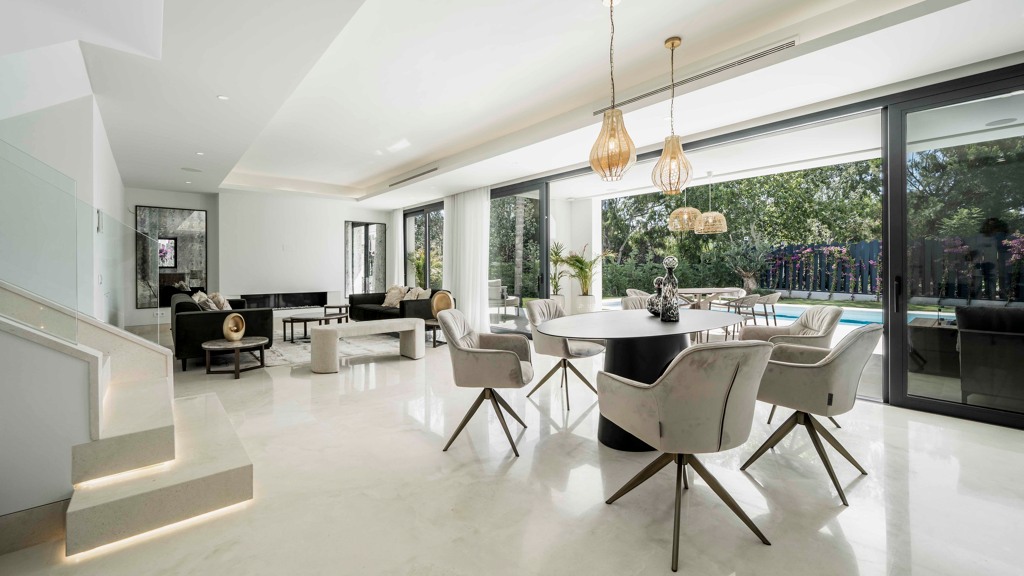 Villa Malaga, Spānijā 4 istabas, 540 m2 Nr. 106996
