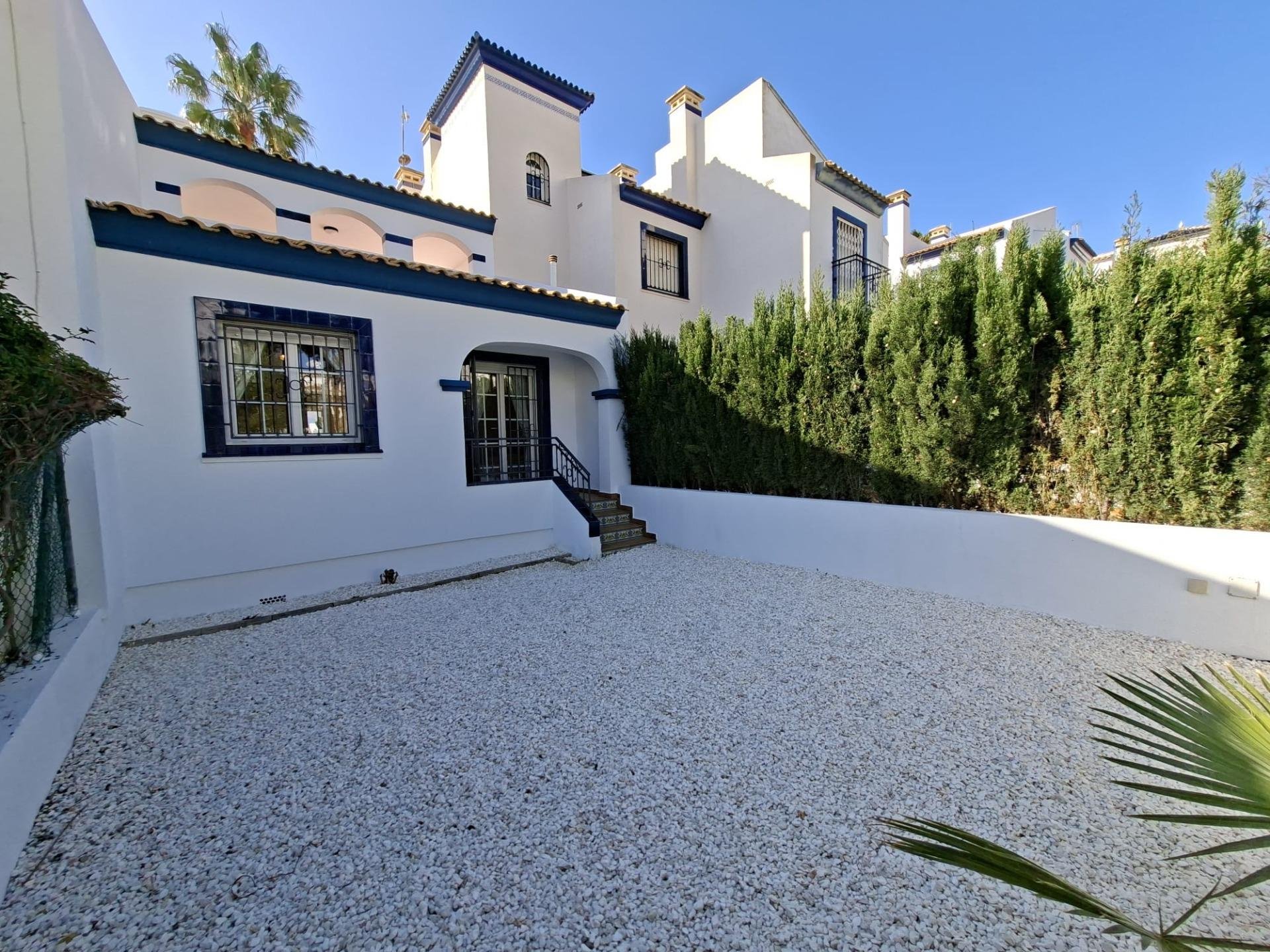 Bungalow à Villamartin, Alicante, Espagne 2 chambres, 64 m2 No. 189274