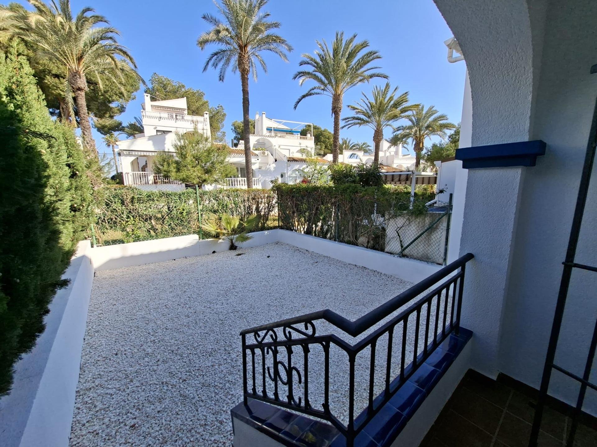 Bungalow à Villamartin, Alicante, Espagne 2 chambres, 64 m2 No. 189274