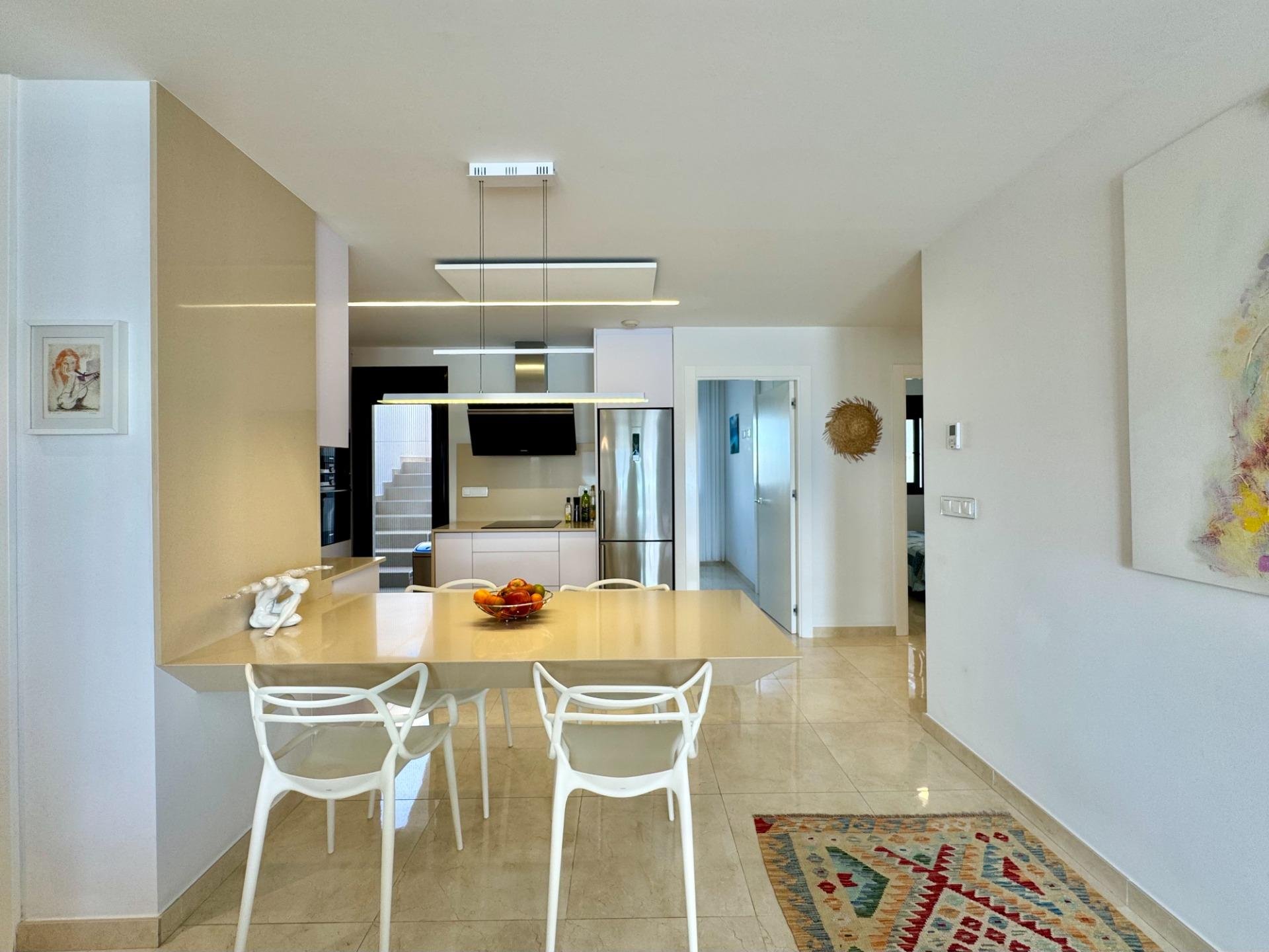 Villa en San Miguel de Salinas, Alicante, España 3 dormitorios, 92 m2 No. 189280
