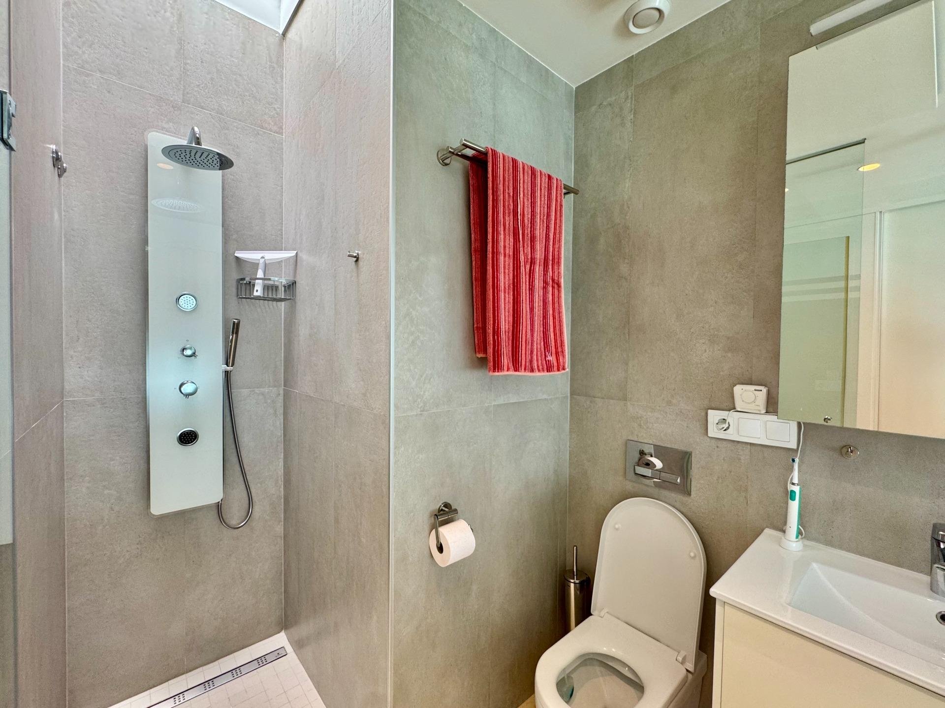 Villa en San Miguel de Salinas, Alicante, España 3 dormitorios, 92 m2 No. 189280