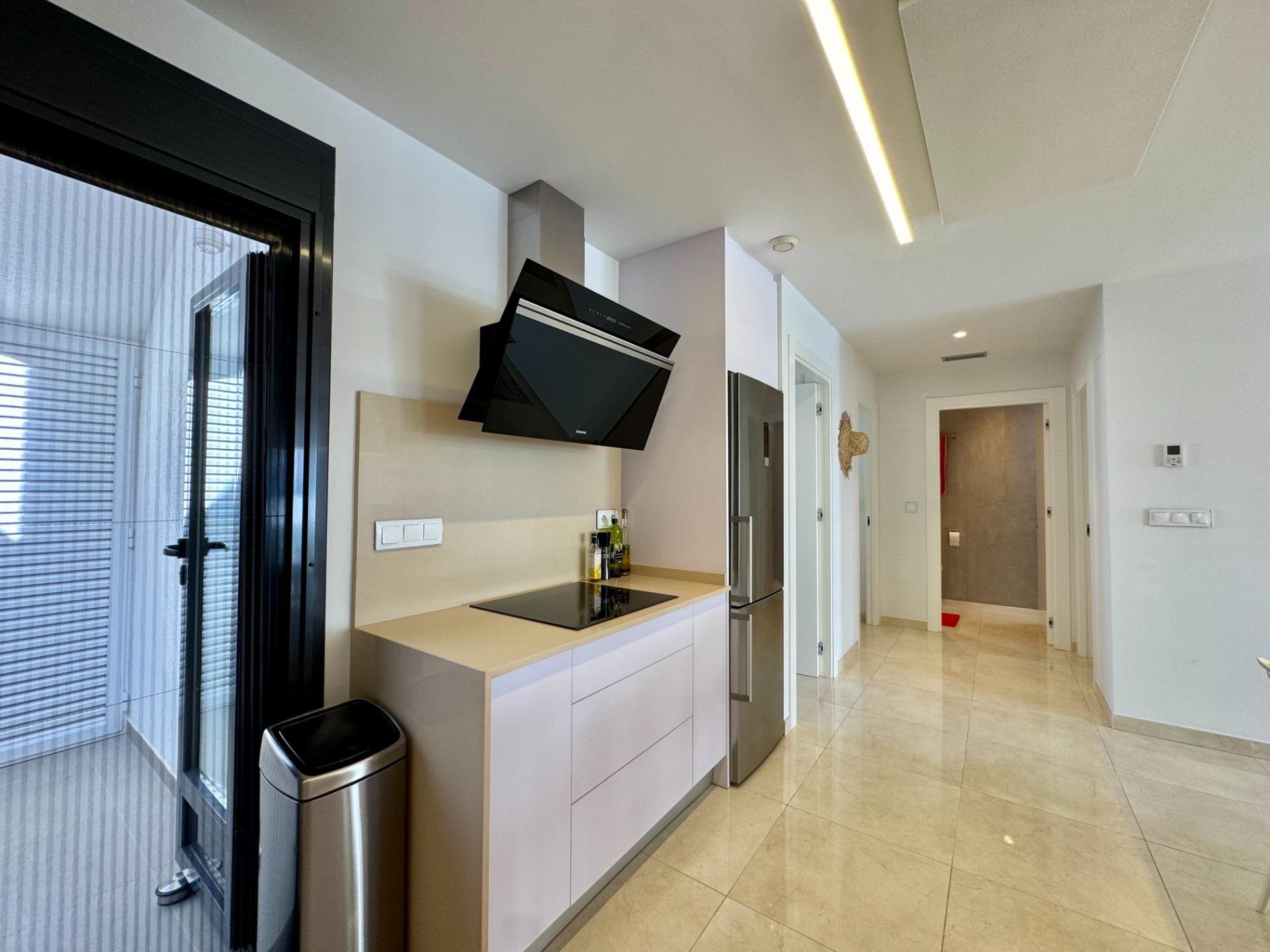 Villa en San Miguel de Salinas, Alicante, España 3 dormitorios, 92 m2 No. 189280
