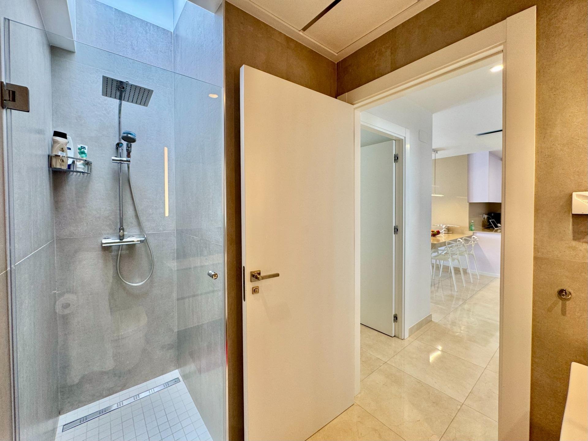Villa en San Miguel de Salinas, Alicante, España 3 dormitorios, 92 m2 No. 189280