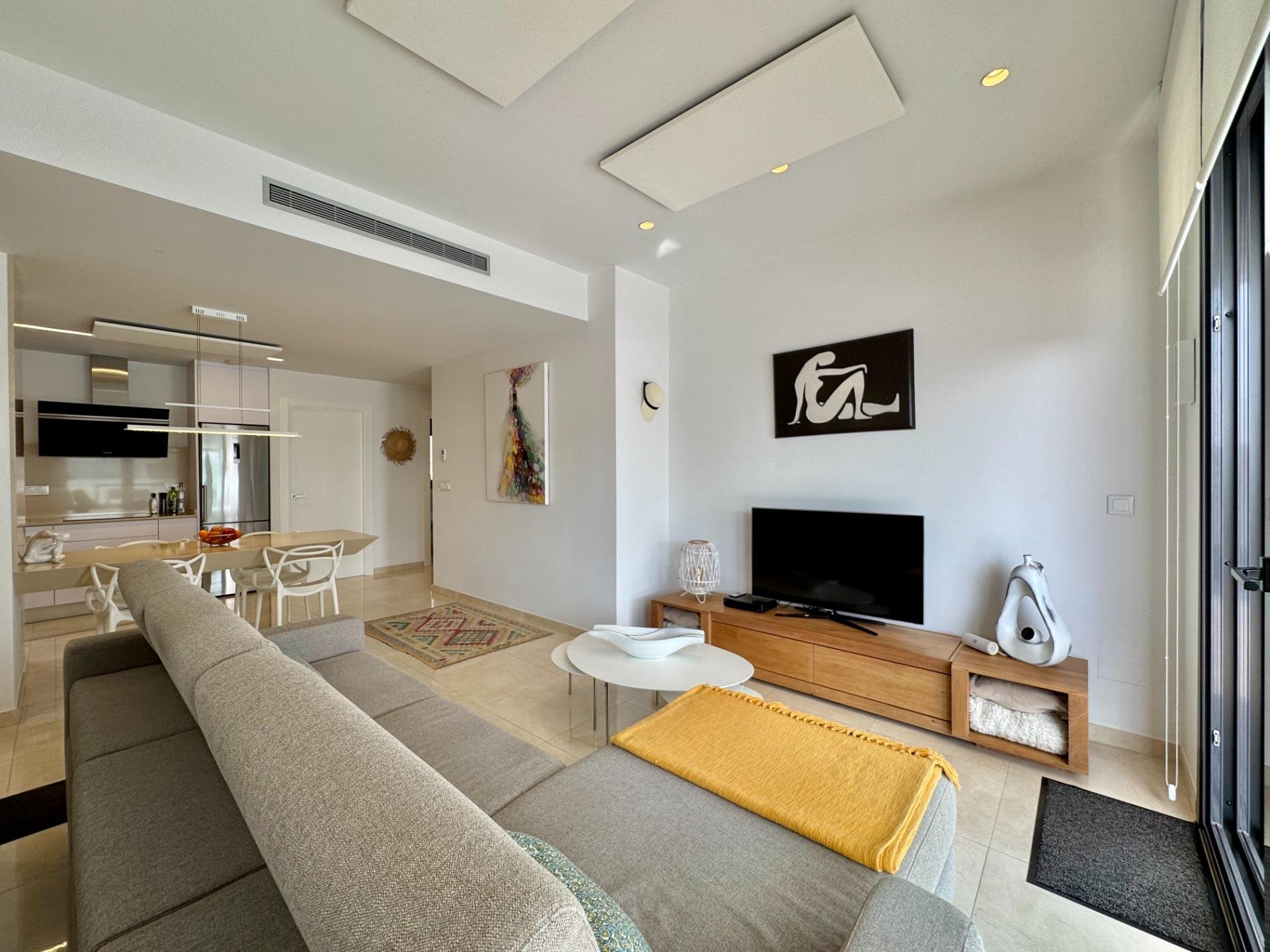 Villa en San Miguel de Salinas, Alicante, España 3 dormitorios, 92 m2 No. 189280