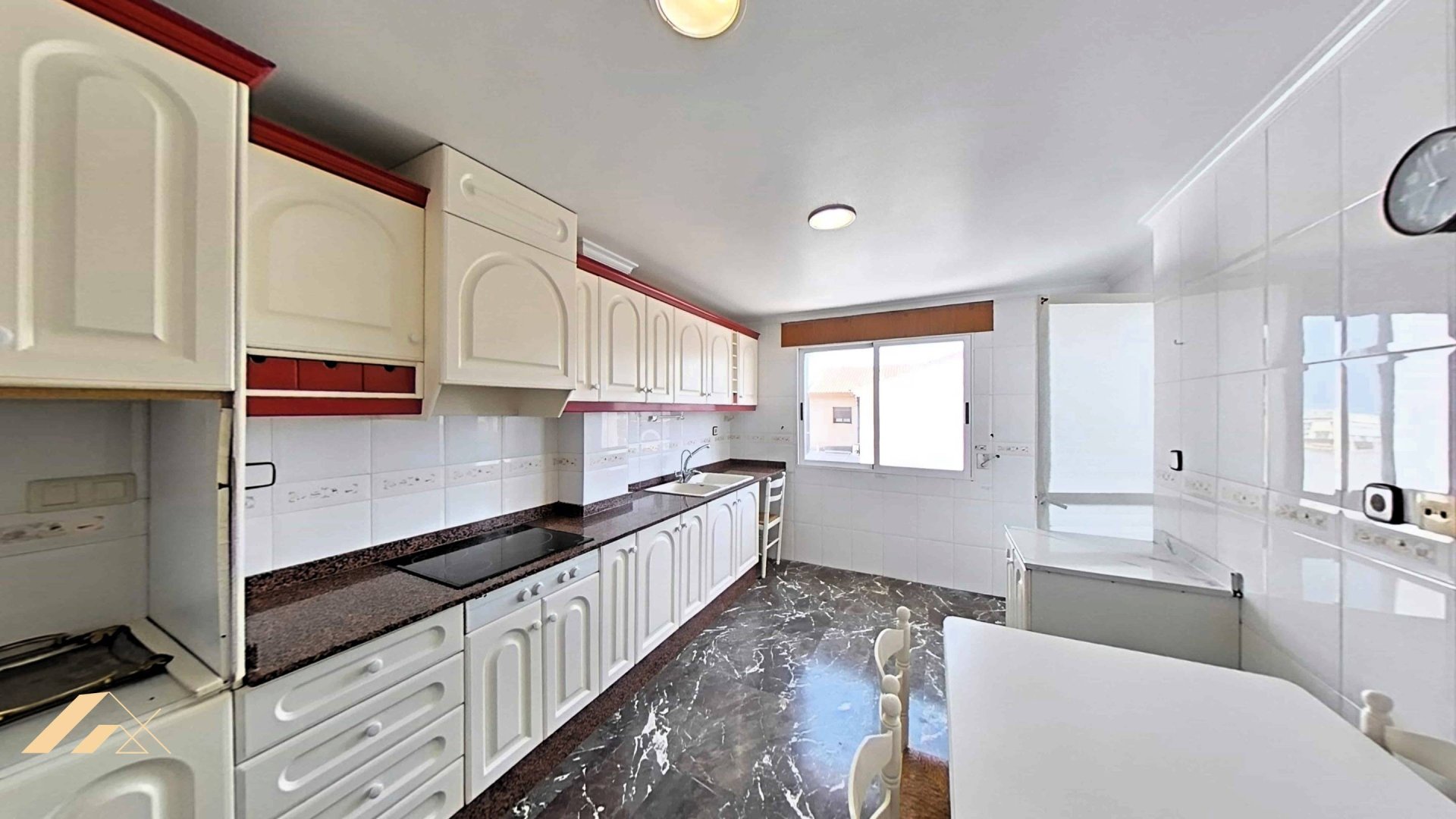 Apartment à Pilar de la Horadada, Alicante, Espagne 4 chambres, 159 m2 No. 189275