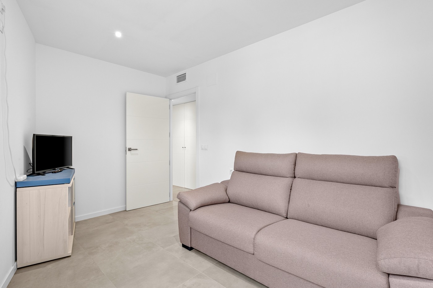 Dzīvoklis Dehesa De Campoamor, Alicante, Spānijā 3 istabas, 85 m2 Nr. 189278