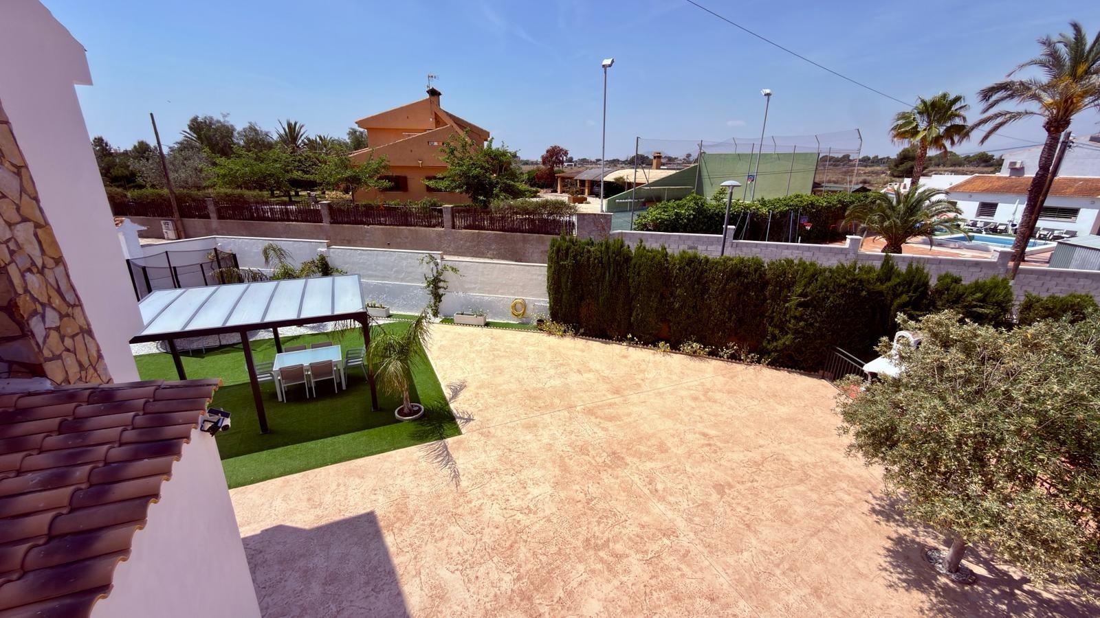Villa en San Vicente del Raspeig, Alicante, España 168 m2 No. 177484