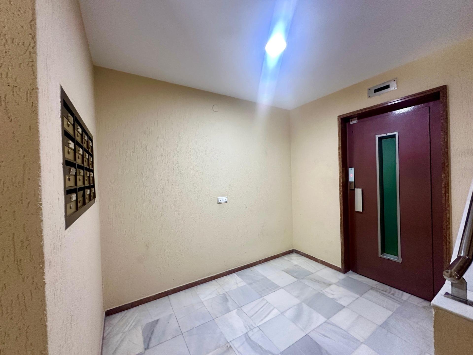 Apartamento en Alicante, España 3 dormitorios, 147 m2 No. 177488