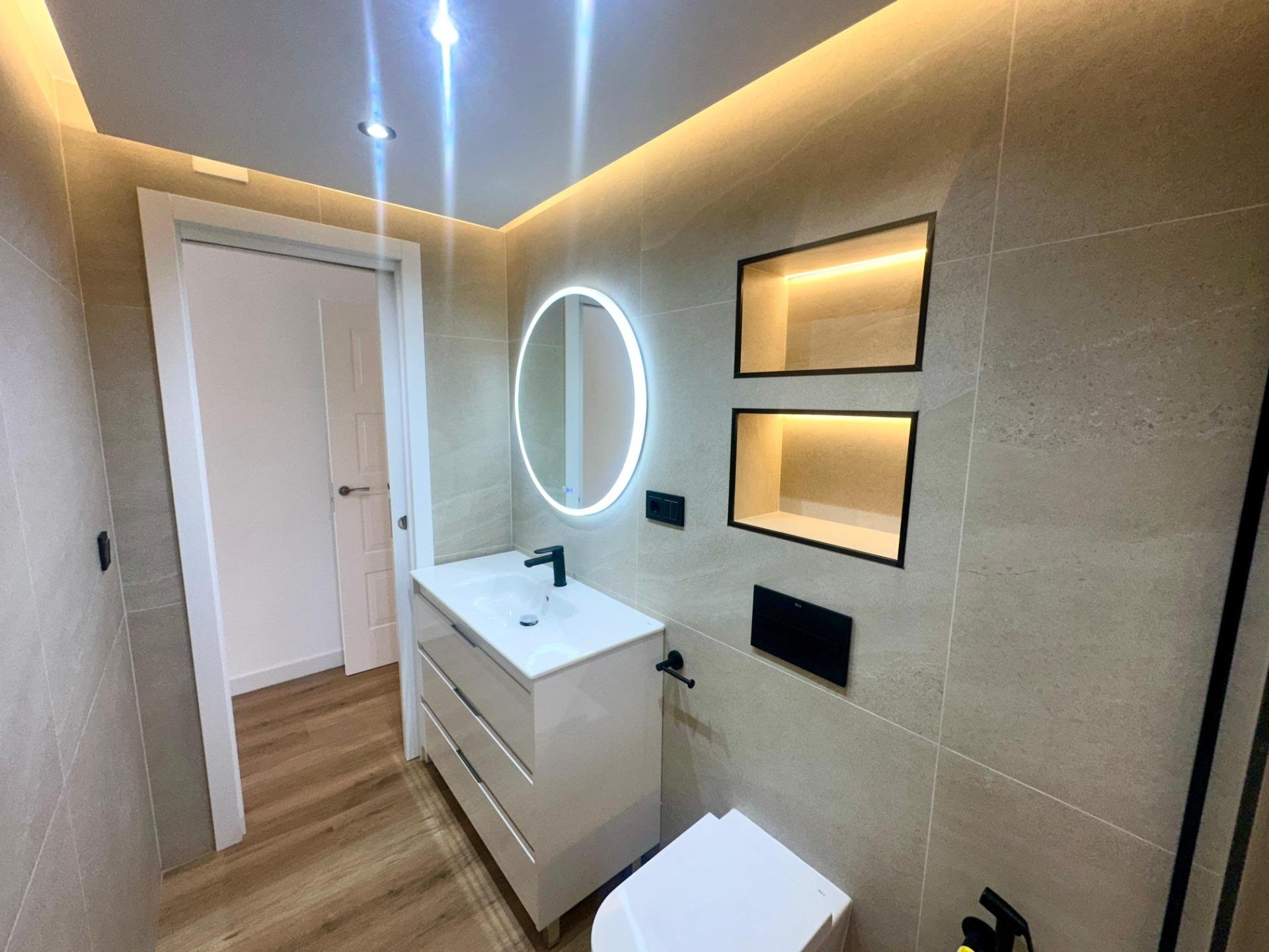 Apartamento en Alicante, España 3 dormitorios, 147 m2 No. 177488