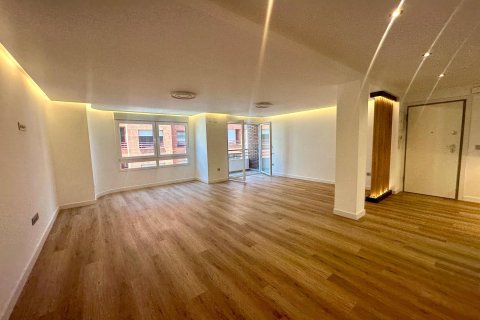 Apartament w Alicante, Hiszpania 3 sypialnie, 147 mkw. nr 177488