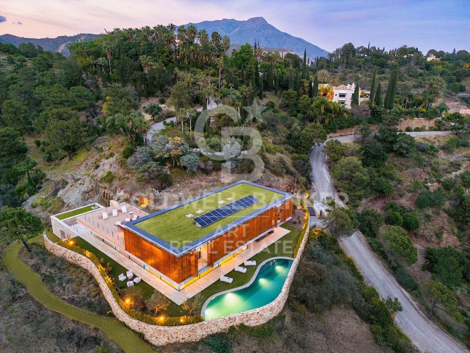 Casa a Benahavis, Malaga, Spagna 7 camere da letto, 1163 mq. N° 158653