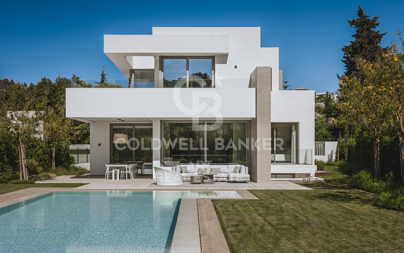 Villa Estepona, Malaga, Spānijā 5 istabas, 663 m2 Nr. 158654