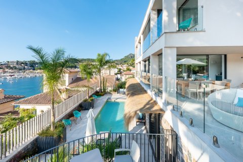 Huvila Port De Soller, Mallorca, Espanja 5 makuuhuonetta, 320 m2 No. 100594