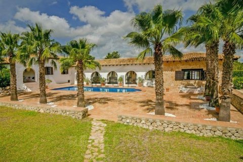 Hus i Benissa, Alicante, Spanien 7 sovrum, 691 kvm. Nr. 178734
