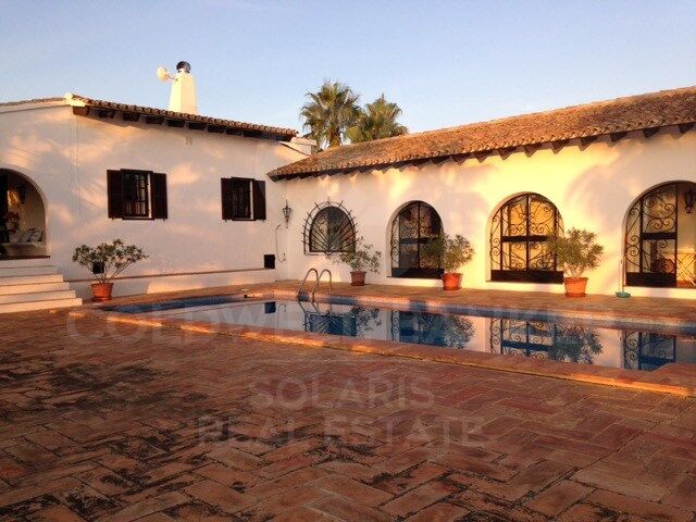 House in Benissa, Alicante, Spanien 7 Schlafzimmer, 691 m2 Nr. 178734