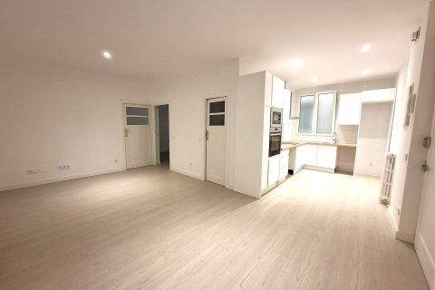 Apartament w Madrid, Hiszpania 2 sypialnie, 64 mkw. nr 180038
