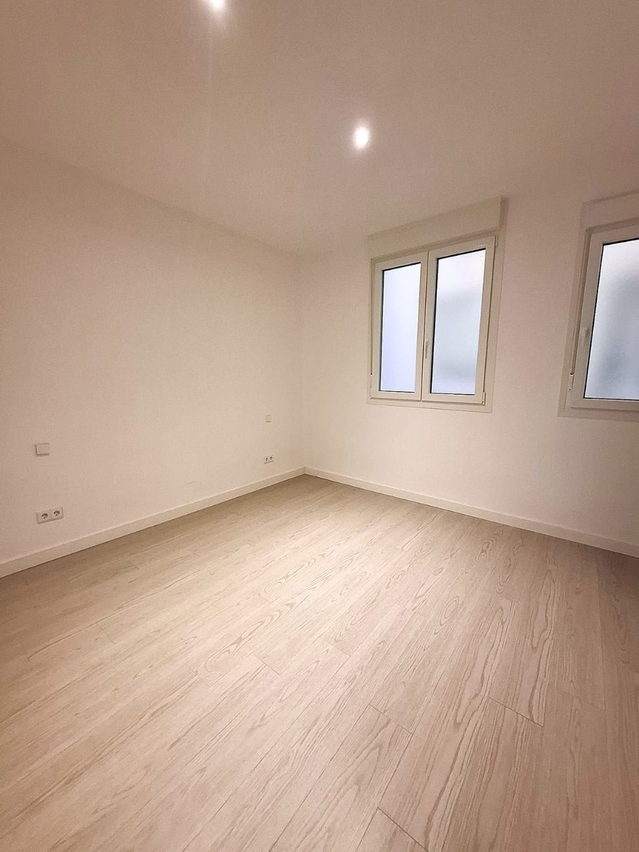 Wohnung in Madrid, Spanien 2 Schlafzimmer, 64 m2 Nr. 180038