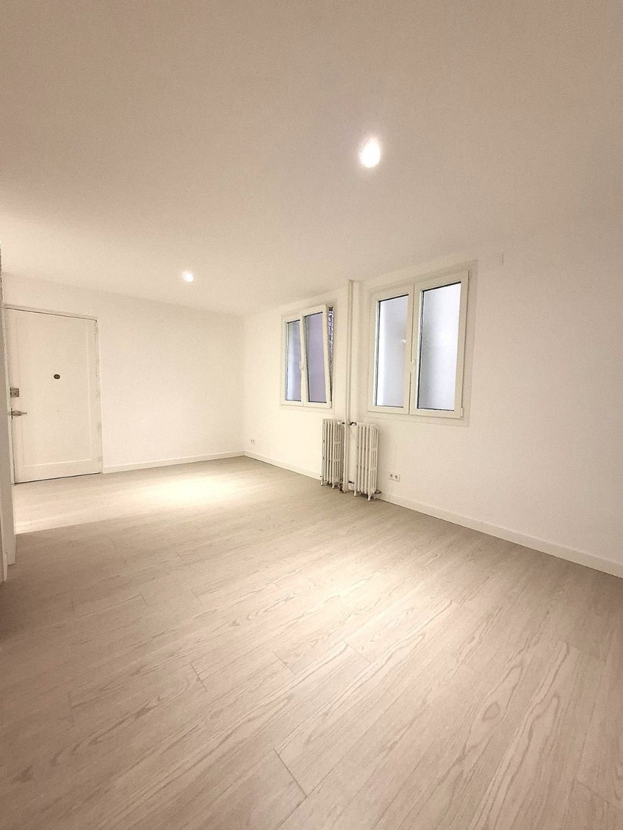 Wohnung in Madrid, Spanien 2 Schlafzimmer, 64 m2 Nr. 180038