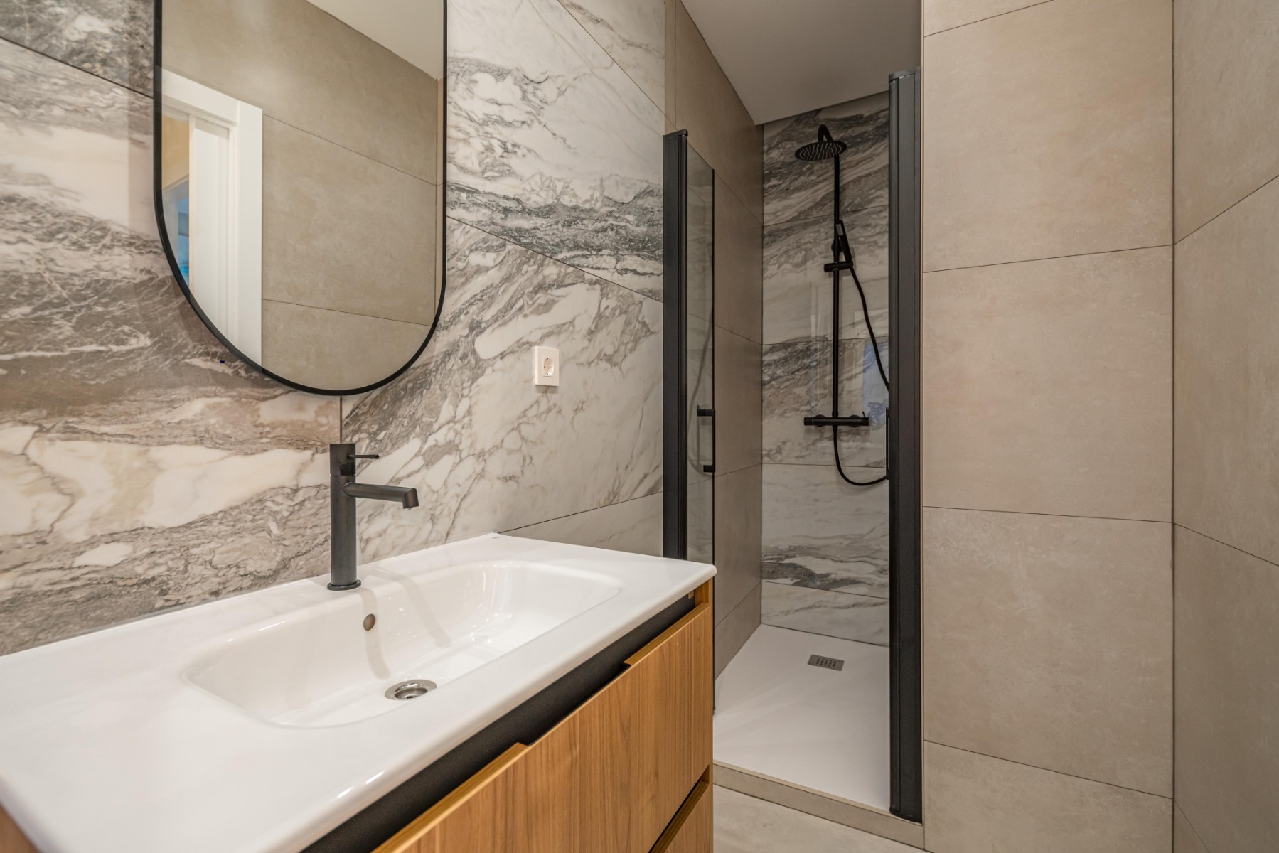 Villa à Madrid, Espagne 1 chambre, 54 m2 No. 179961