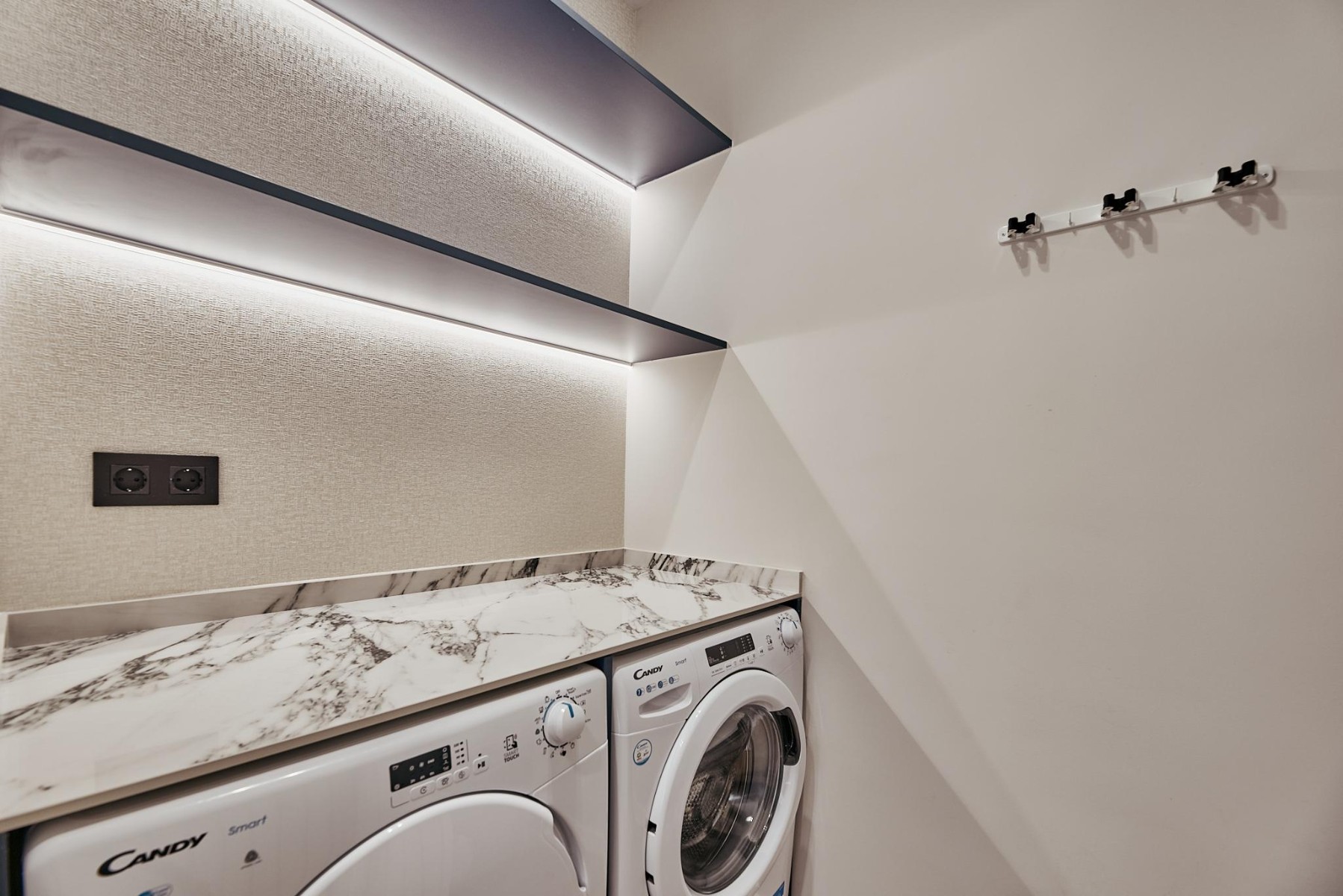 Huvila Madrid, Espanja 3 makuuhuonetta, 129 m2 No. 179957