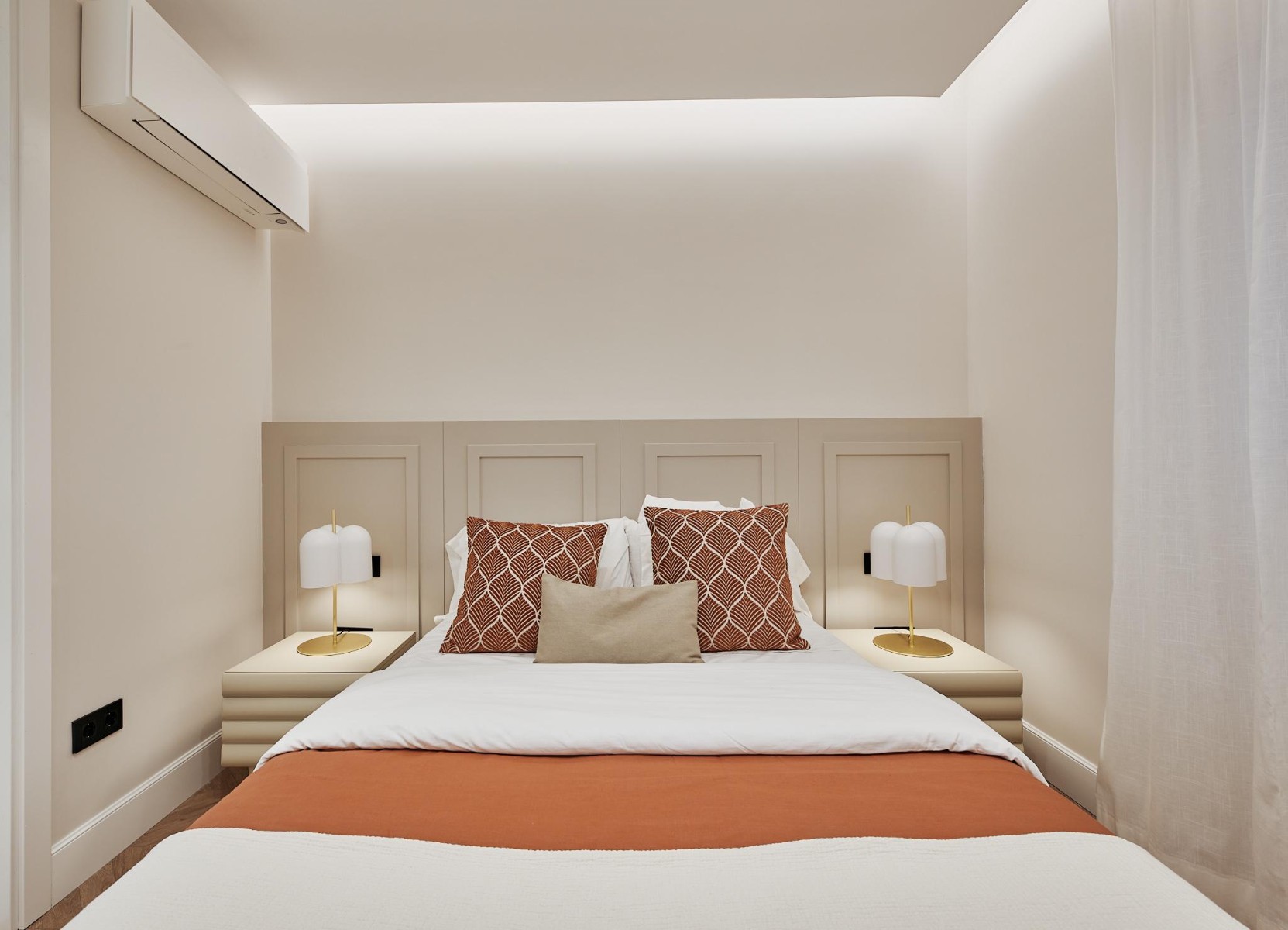 Huvila Madrid, Espanja 3 makuuhuonetta, 129 m2 No. 179957