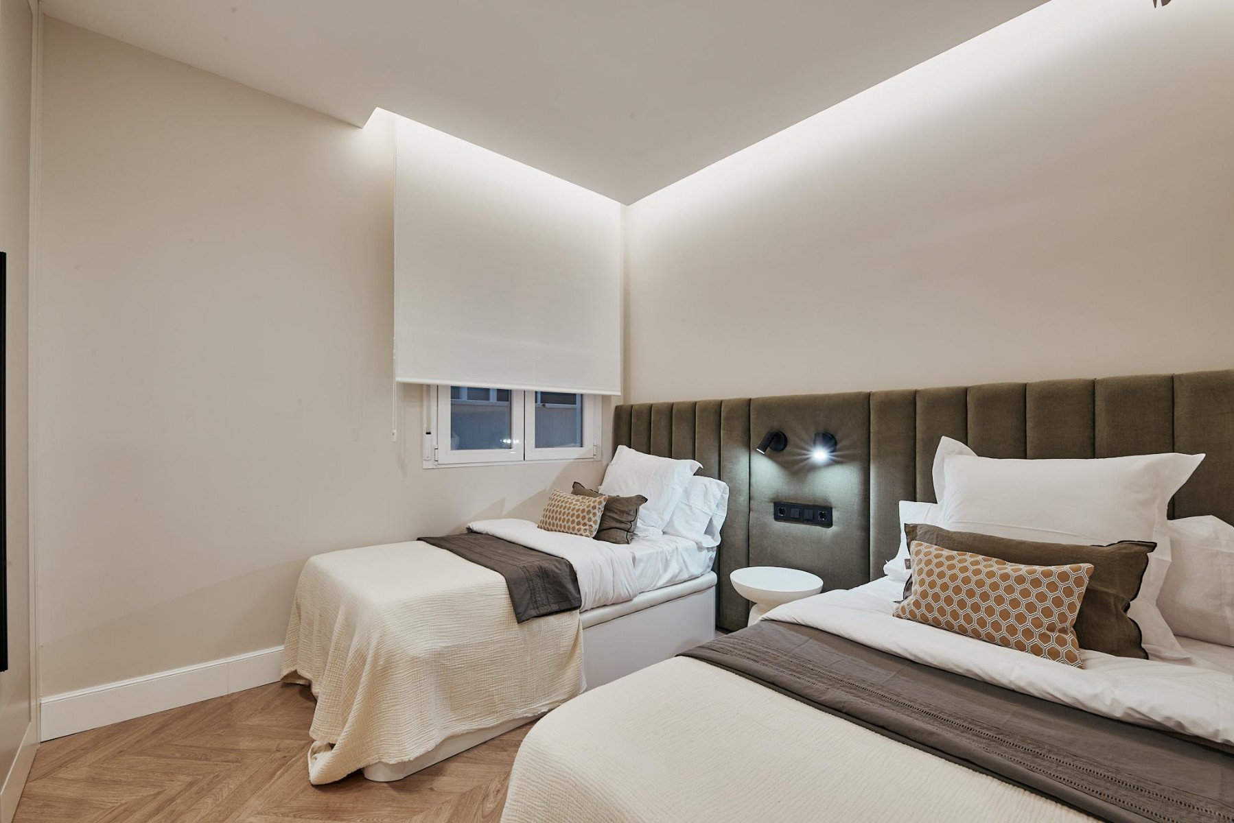 Huvila Madrid, Espanja 3 makuuhuonetta, 129 m2 No. 179957