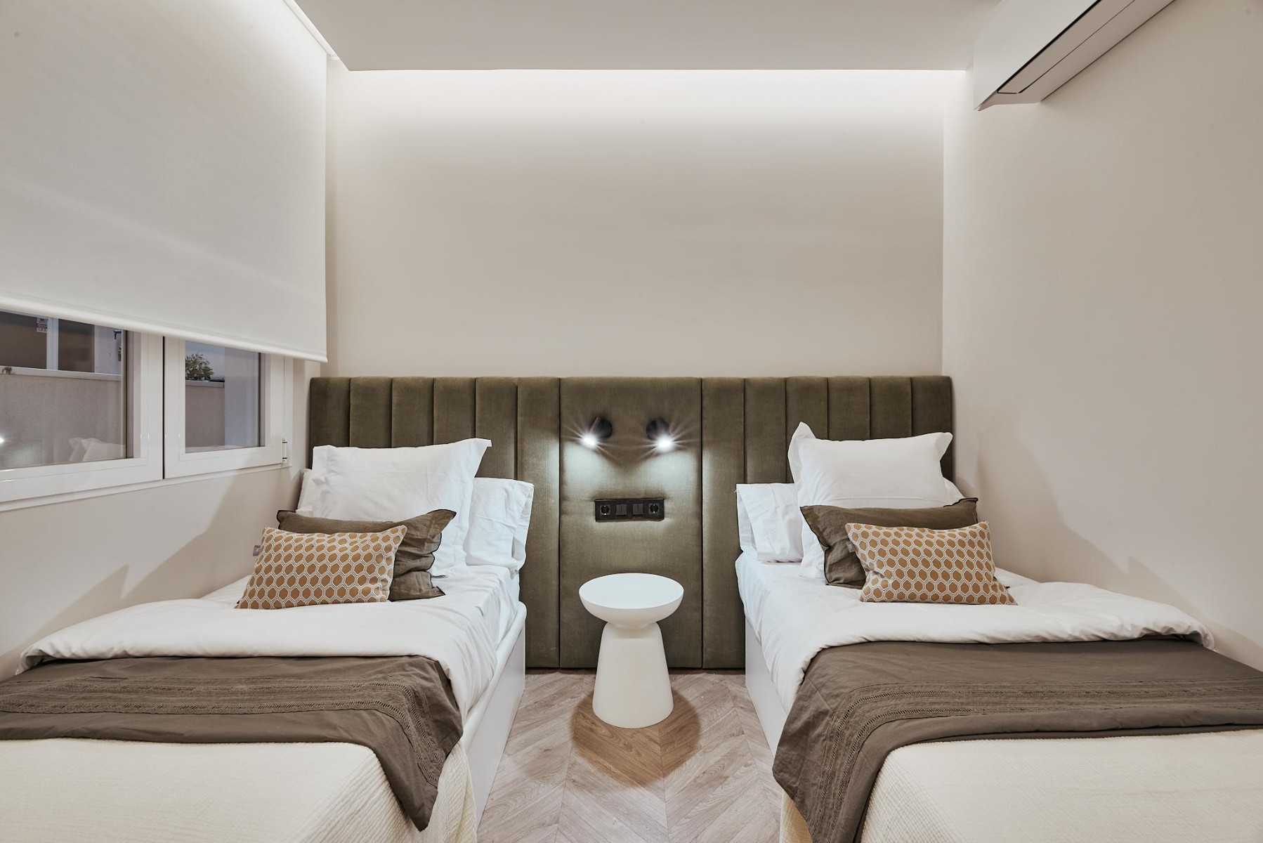 Huvila Madrid, Espanja 3 makuuhuonetta, 129 m2 No. 179957
