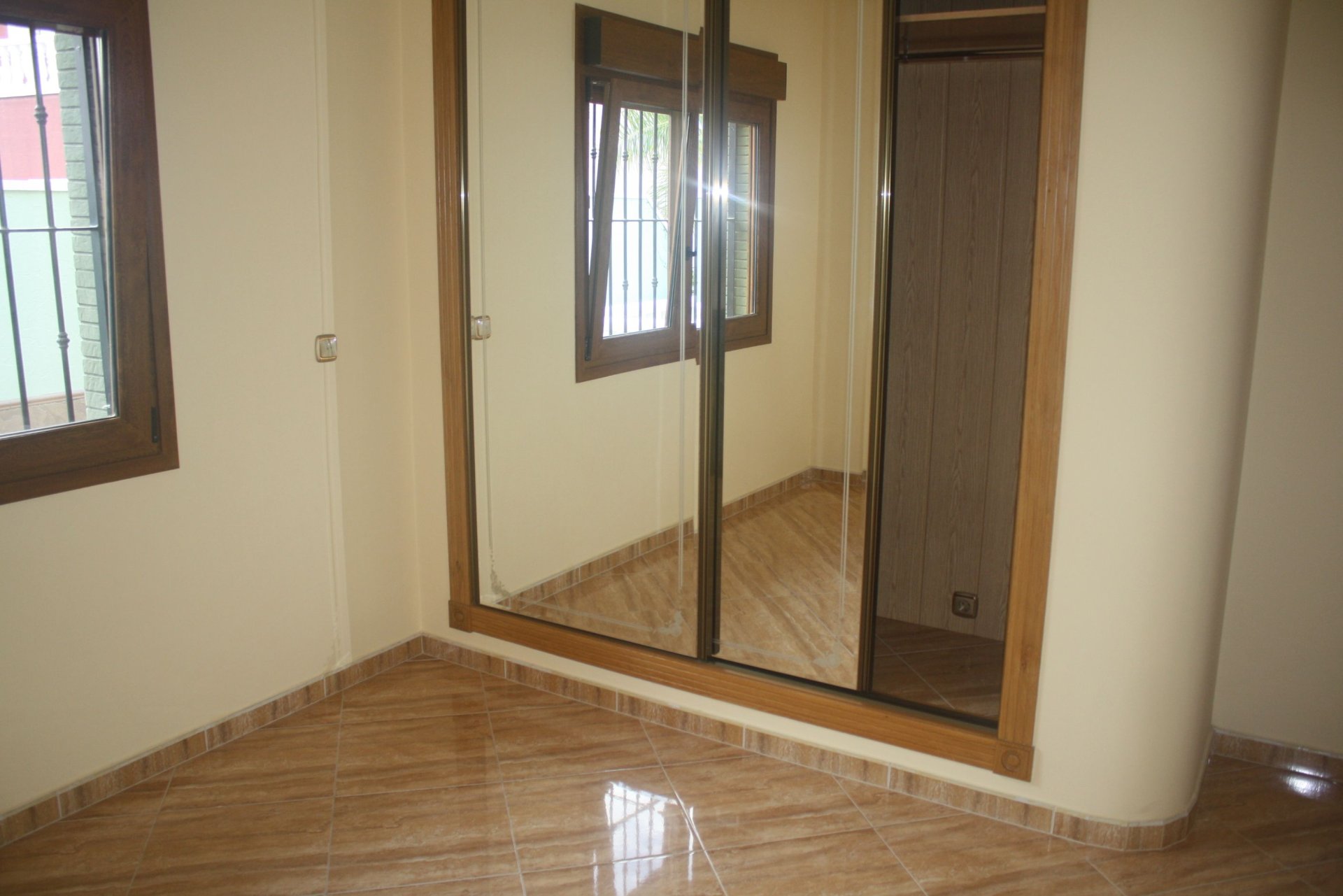 Willa w Torrevieja, Alicante, Hiszpania 3 sypialnie, 319 mkw. nr 156627