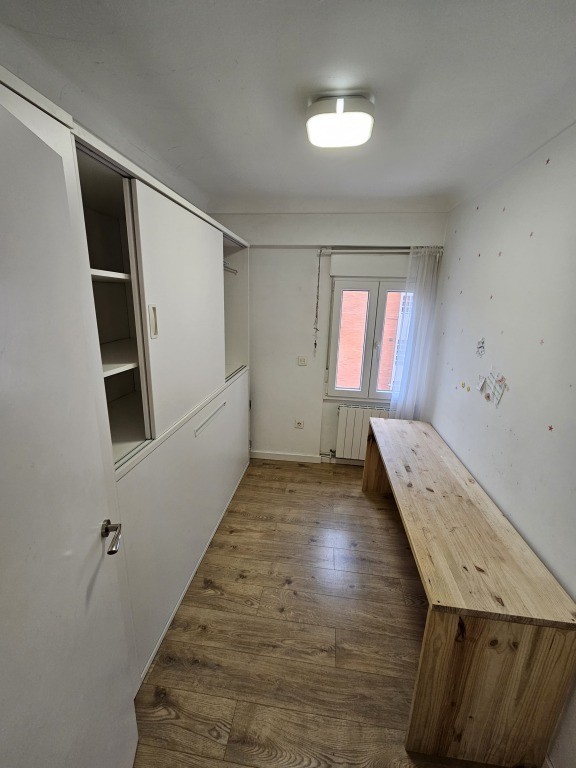 Wohnung in Valencia, Spanien 3 Schlafzimmer, 78 m2 Nr. 133432