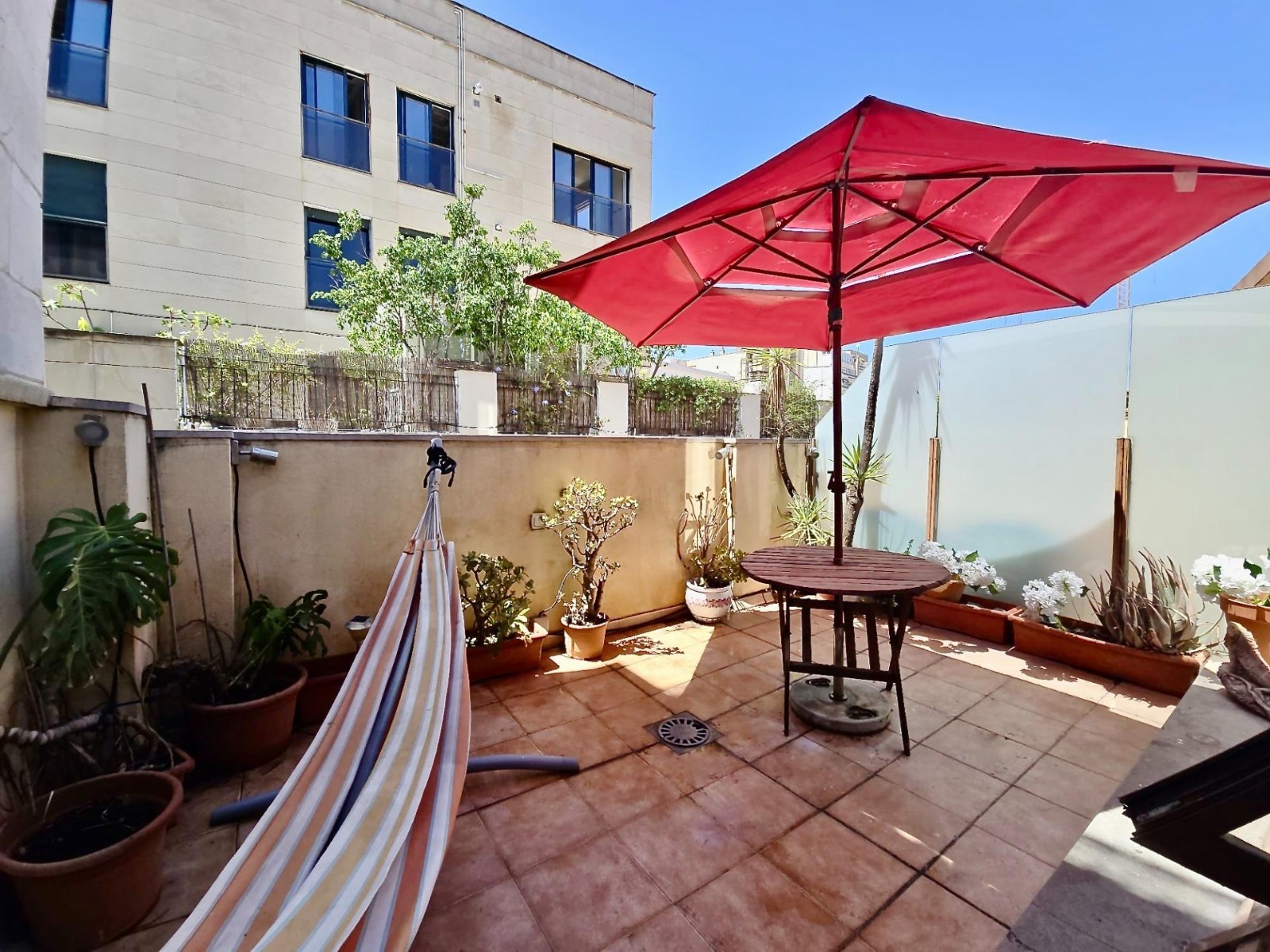 Apartament w Valencia, Hiszpania 3 sypialnie, 118 mkw. nr 133438