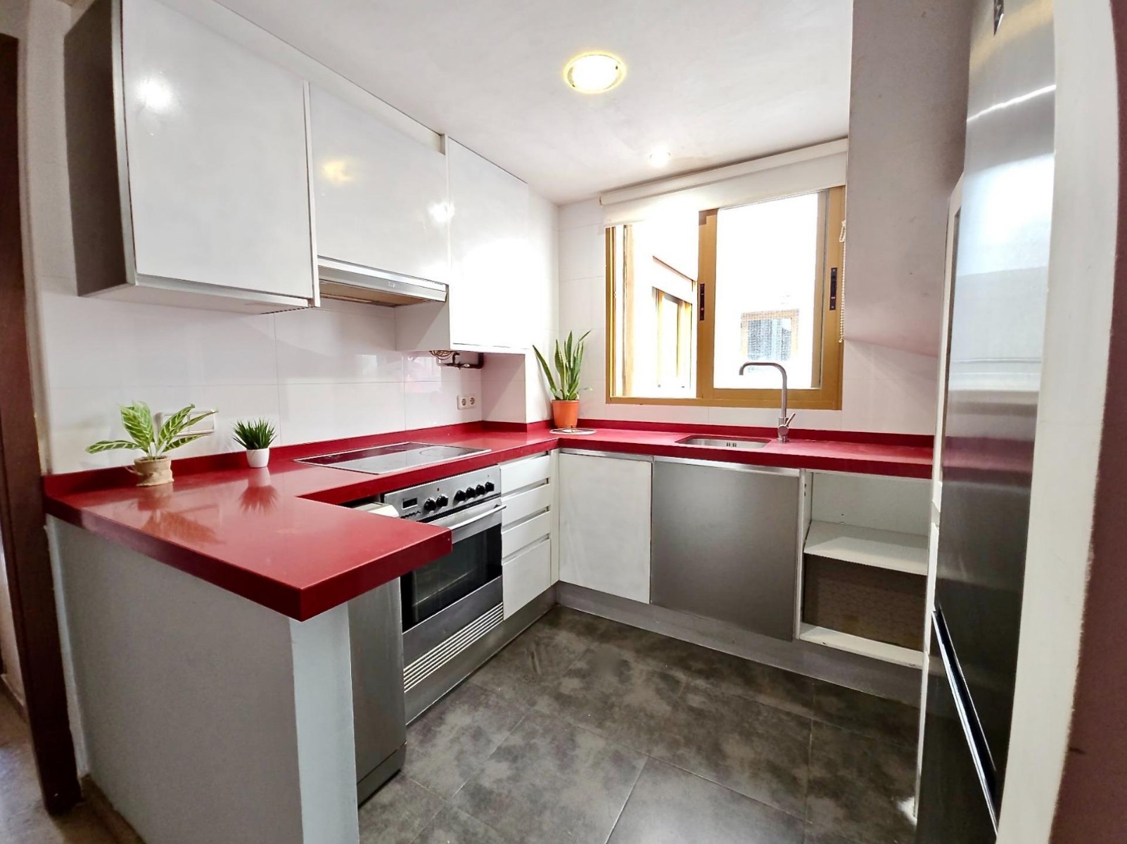 Apartament w Valencia, Hiszpania 3 sypialnie, 118 mkw. nr 133438