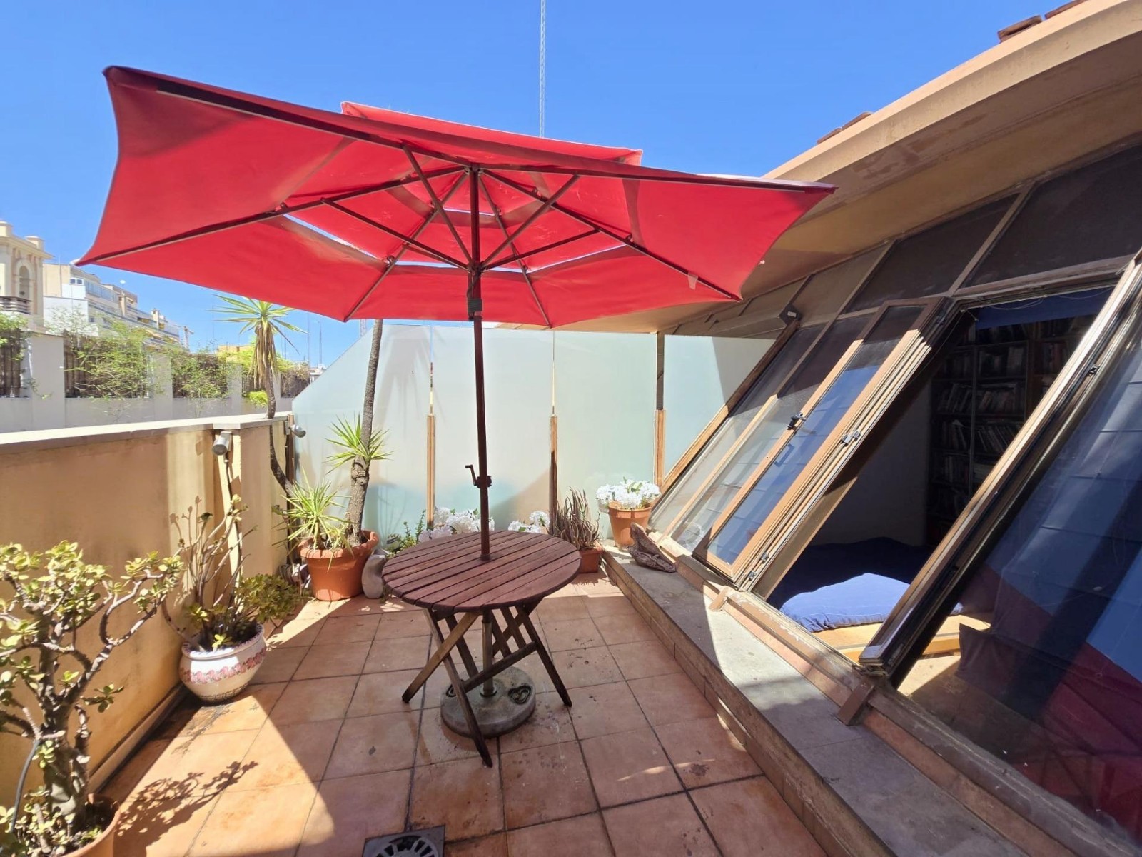 Apartament w Valencia, Hiszpania 3 sypialnie, 118 mkw. nr 133438