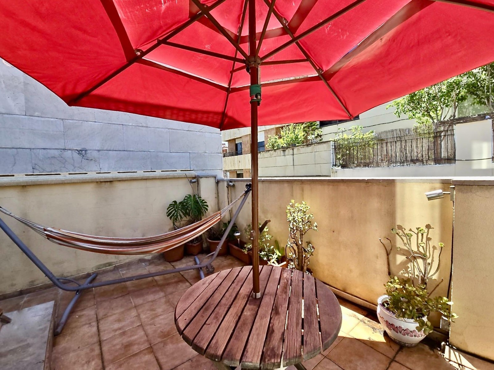 Apartament w Valencia, Hiszpania 3 sypialnie, 118 mkw. nr 133438