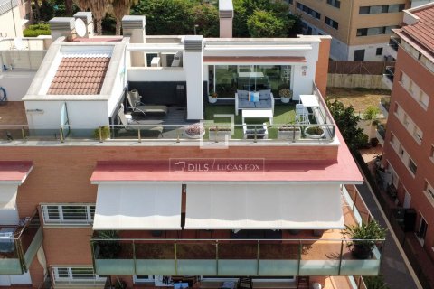 Penthauss Sitges, Barcelona, Spānijā 4 istabas, 159 m2 Nr. 192712