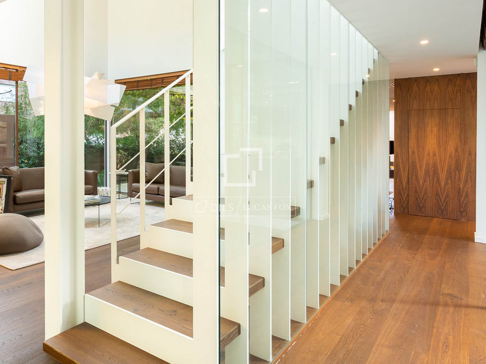 Villa in Barcelona, Spain 6 bedrooms, 728 sq.m. No. 192709