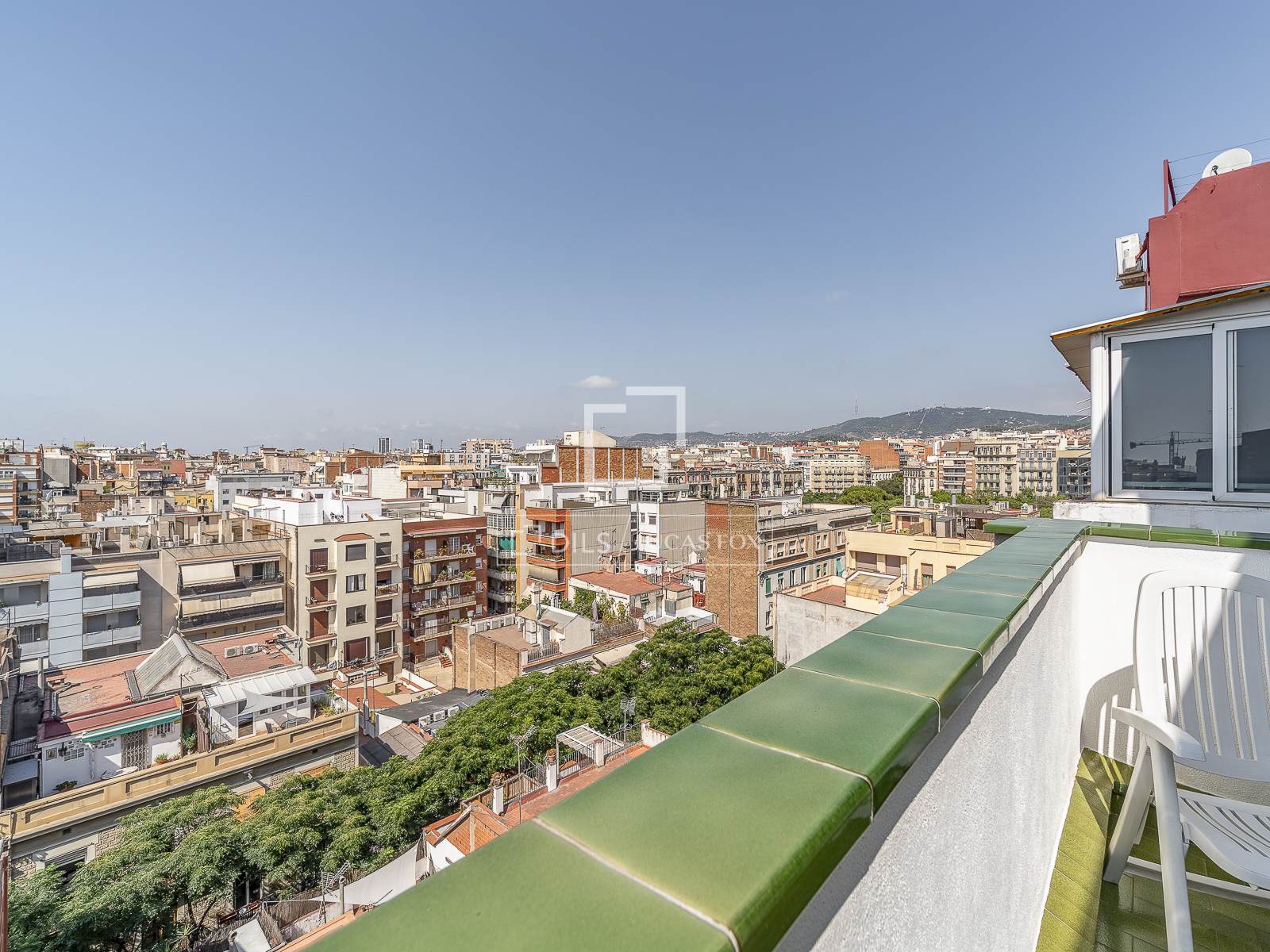 Penthouse in Barcelona, Spain 7 bedrooms, 180 sq.m. No. 192710