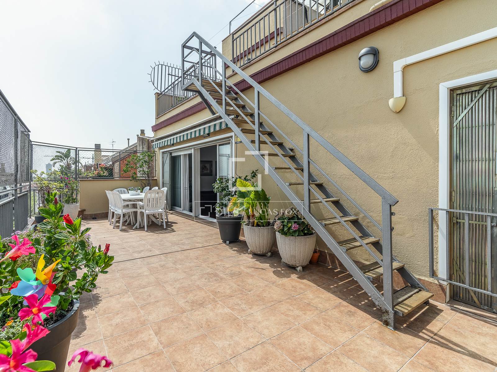 Penthouse in Barcelona, Spain 7 bedrooms, 180 sq.m. No. 192710