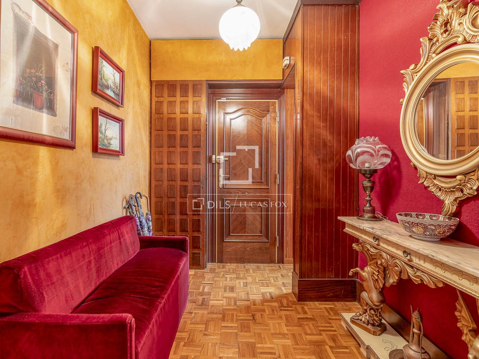 Penthouse in Barcelona, Spain 7 bedrooms, 180 sq.m. No. 192710