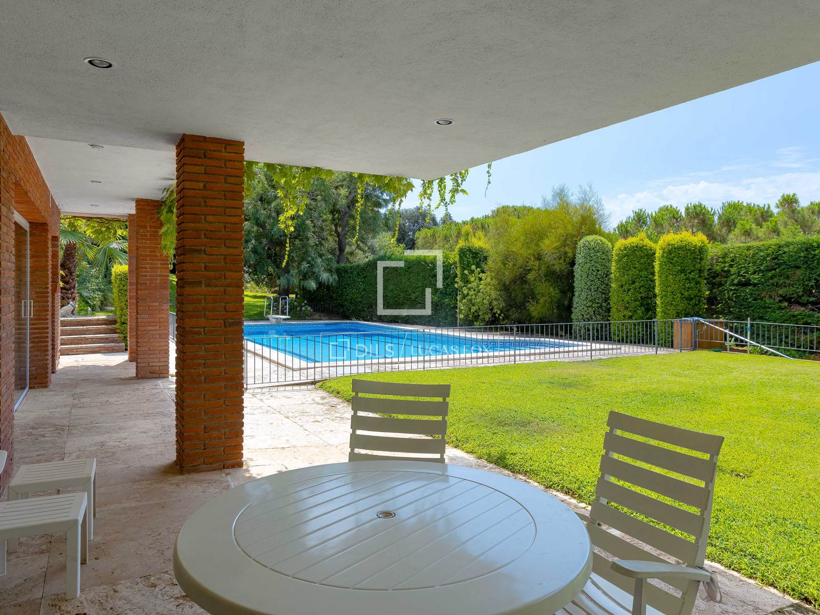 Villa in Sant Vicenc De Montalt, Barcelona, Spain 7 bedrooms, 637 sq.m. No. 192714