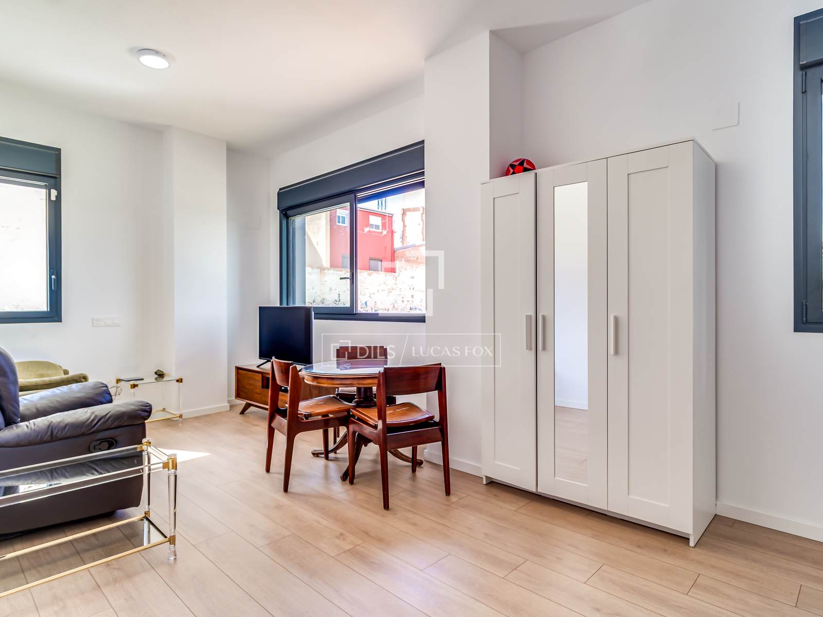Huoneisto L'Hospitalet de Llobregat, Barcelona, Espanja 3 makuuhuonetta, 90 m2 No. 192708