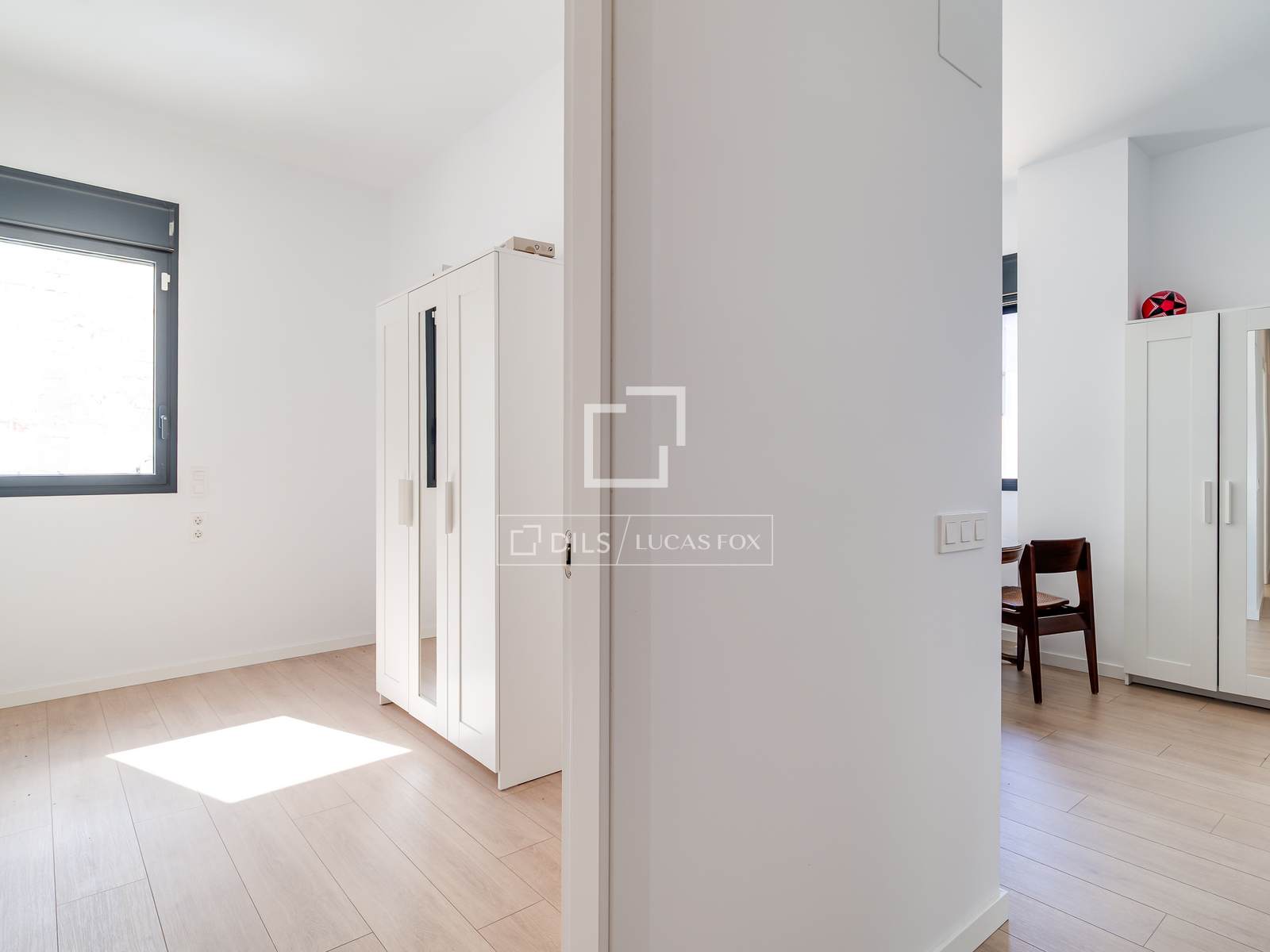 Huoneisto L'Hospitalet de Llobregat, Barcelona, Espanja 3 makuuhuonetta, 90 m2 No. 192708